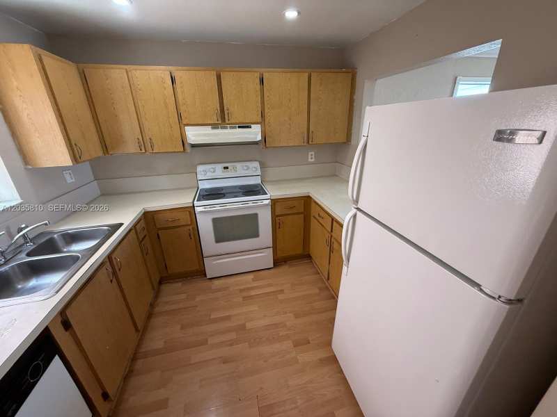 6175 W 20th Ave # 210, Hialeah FL 33012