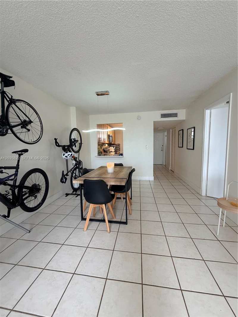 2903 N Miami Beach Blvd # 406, North Miami Beach FL 33160