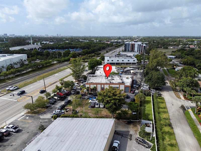 4071 N Dixie Highway, Deerfield Beach FL 33064