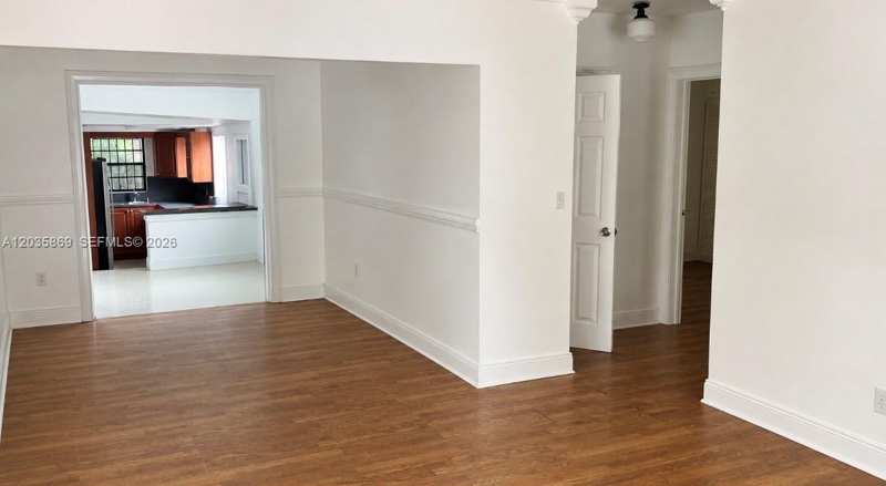 325 NW 56th St, Miami FL 33127
