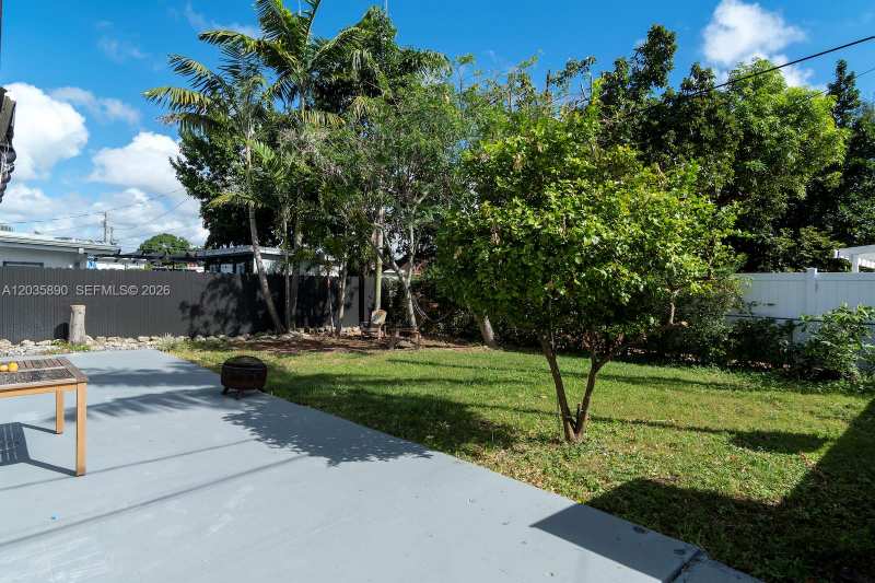 2729 SW 67th Ave # 0, Miami FL 33155