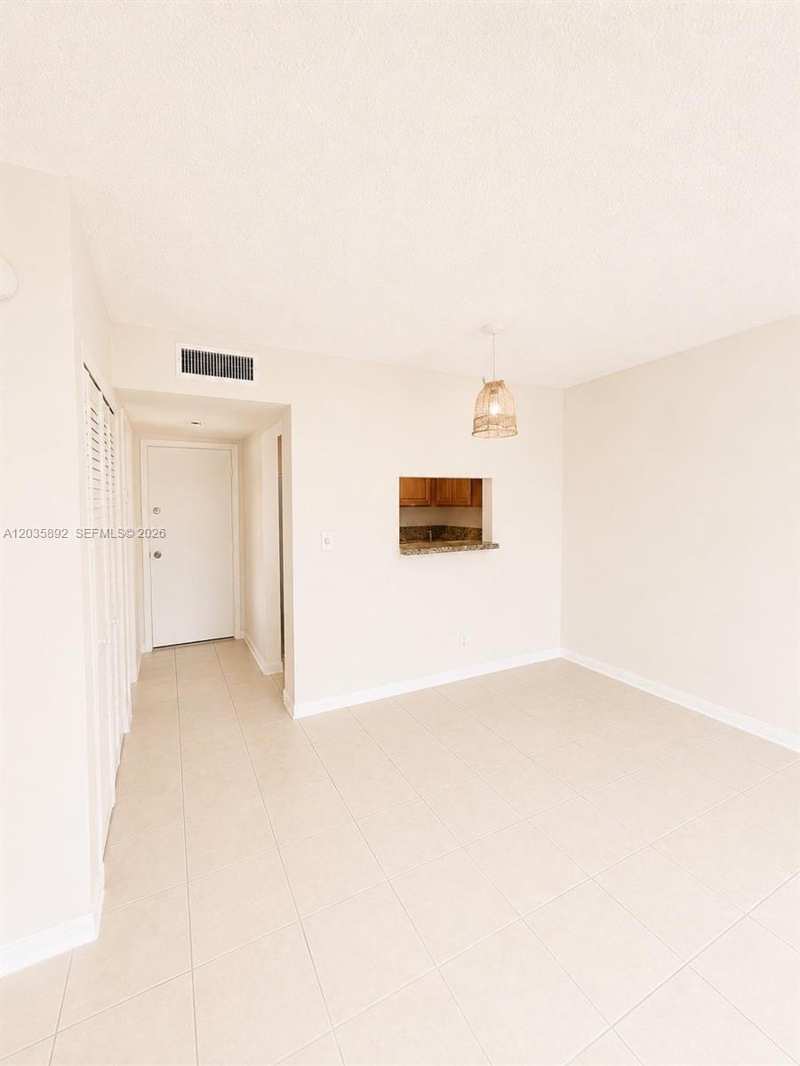 280 S Cypress Rd # 310, Pompano Beach FL 33060