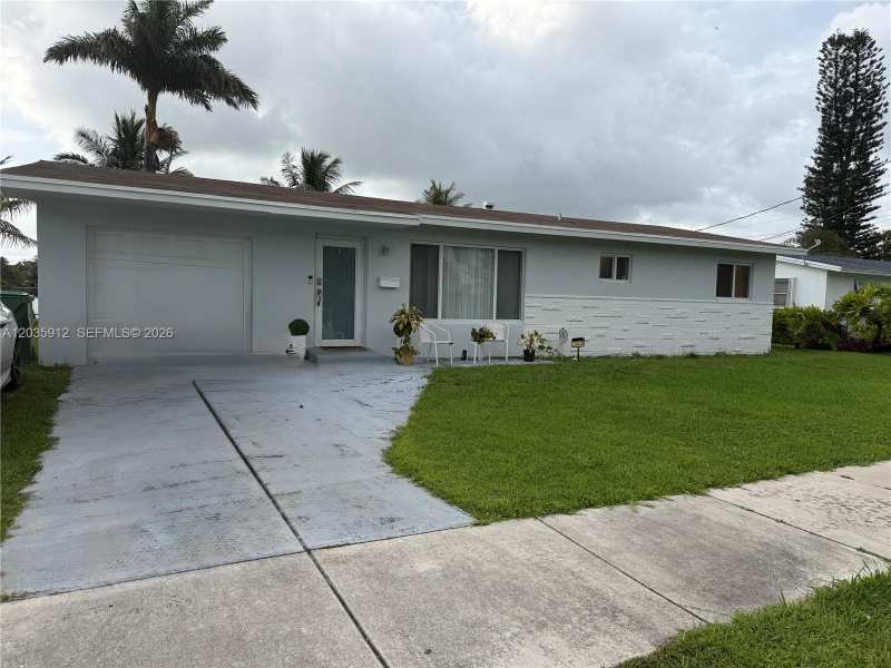 20401 NW 4th Ave, Miami Gardens FL 33169