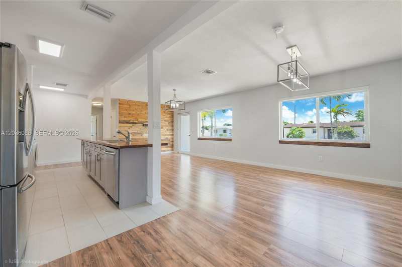 11601 SW 141st St, Miami FL 33176