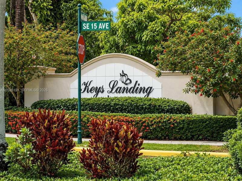 1611 SE 16th St, Homestead FL 33035