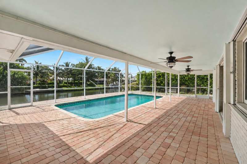 4020 NE 24th Avenue, Lighthouse Point FL 33064