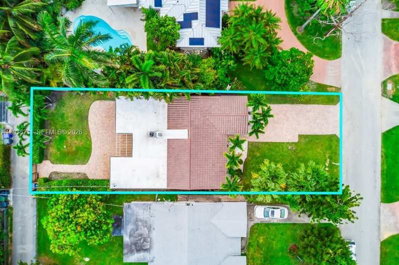 1234 Buchanan St, Hollywood FL 33019