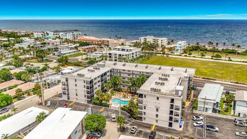 4117 Bougainvilla Drive # 207, Lauderdale By The Sea FL 33308