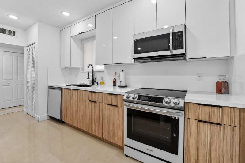 6335 Longboat Lane W # E104, Boca Raton FL 33433