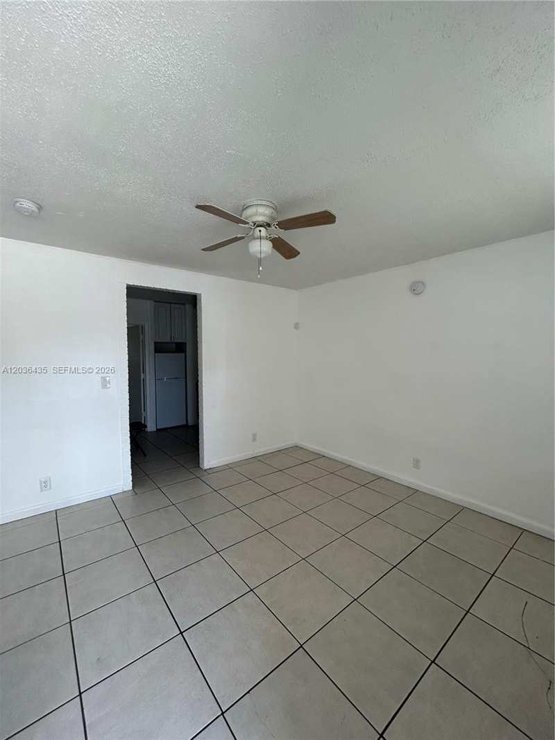 1045 N Andrews Ave # 3, Fort Lauderdale FL 33311