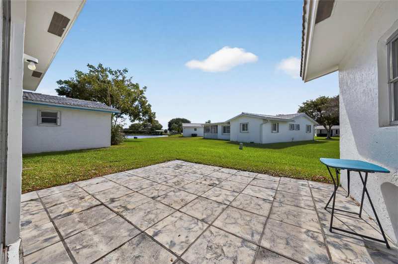 8950 NW 13th Street, Plantation FL 33322