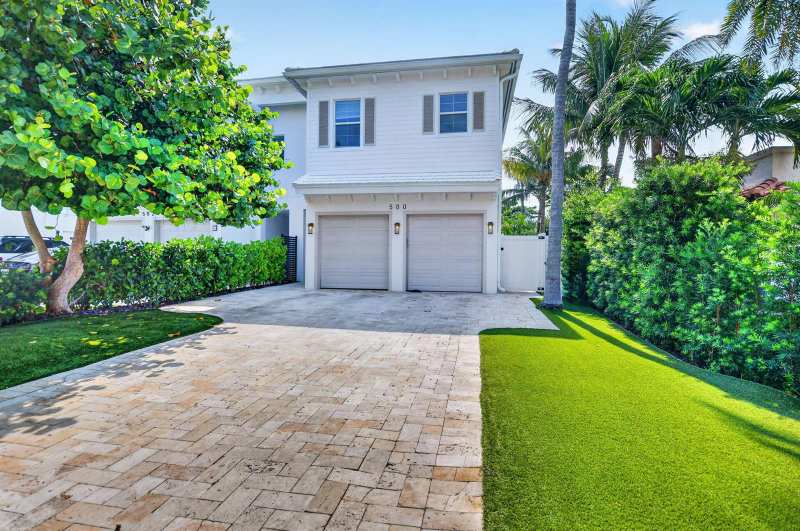 500 NE Wavecrest Way, Boca Raton FL 33432