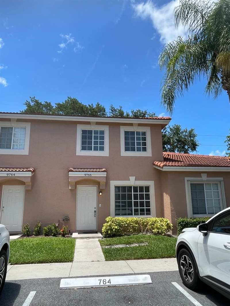 9766 Kamena Circle, Boynton Beach FL 33436