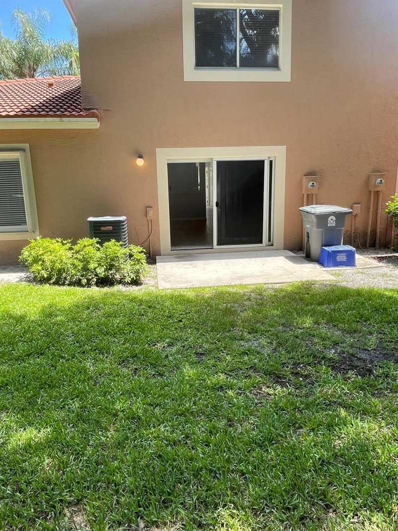 9766 Kamena Circle, Boynton Beach FL 33436