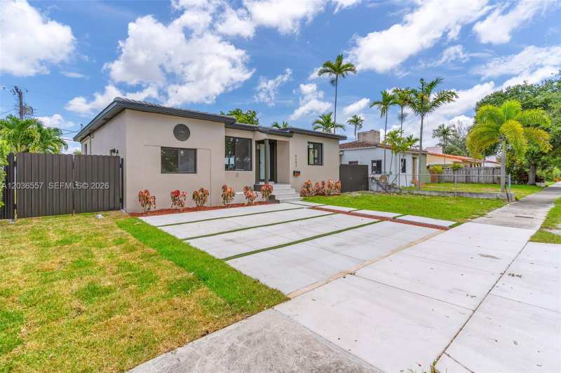 4353 SW 2nd St, Miami FL 33134