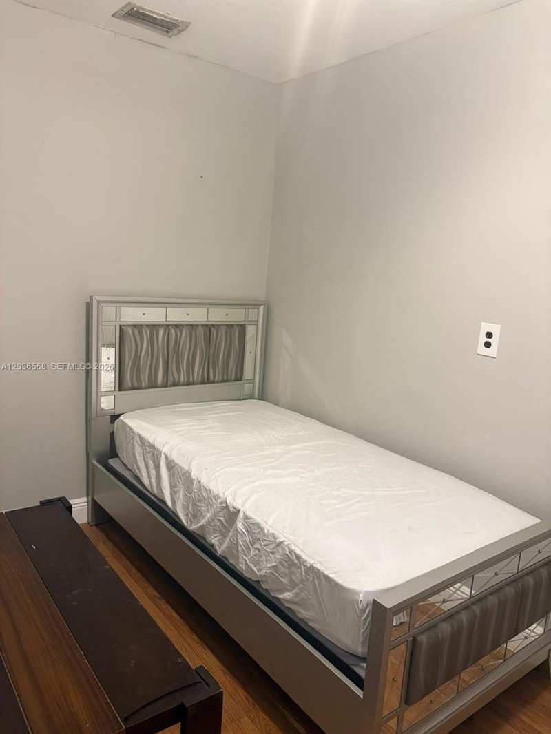 610 NE 4th Pl # 1, Hialeah FL 33010