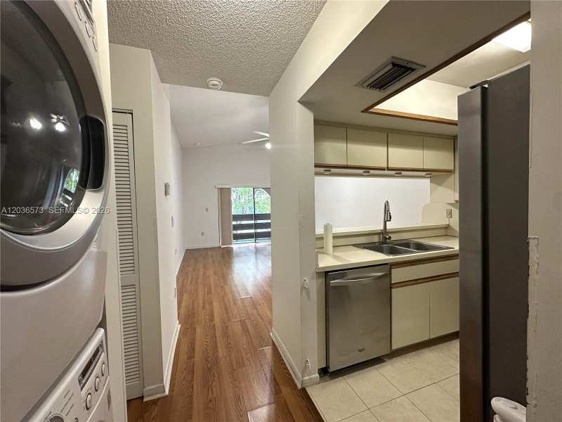 8999 SW 123rd Ct # 212, Miami FL 33186