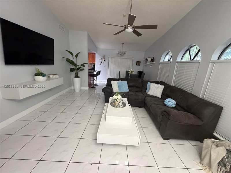 5801 SW 144th Cir Pl # 5801, Miami FL 33183