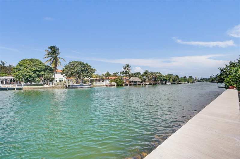 1945 Calais Dr # 3, Miami Beach FL 33141