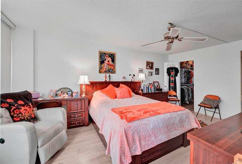 18031 Biscayne Boulevard # 1004, Aventura FL 33160
