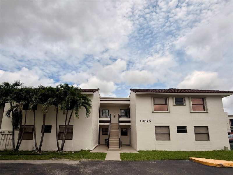 10875 NW 7th St # 36, Miami FL 33172