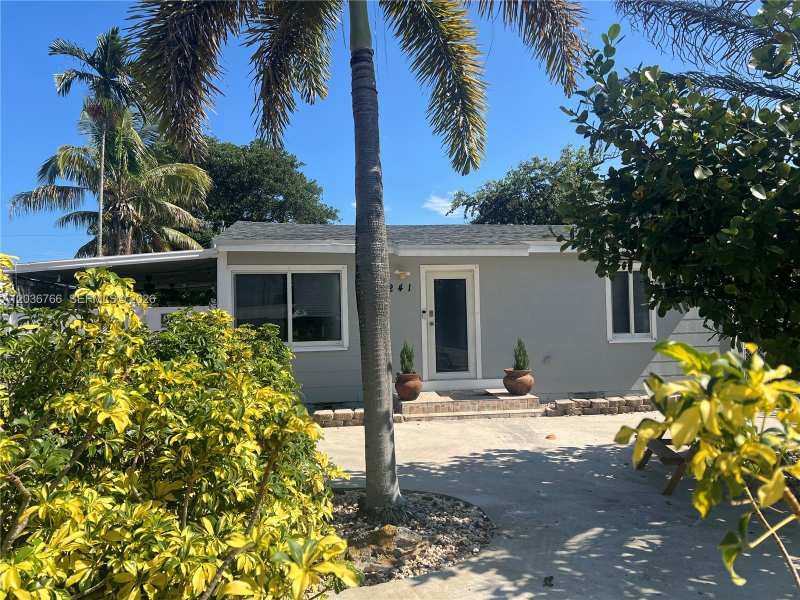 241 SW 3rd Ter # 0, Dania Beach FL 33004