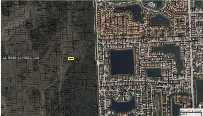 n/a, Miami FL 33185