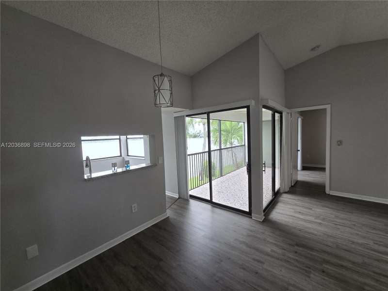 1024 S Independence Dr # 1024E, Homestead FL 33034