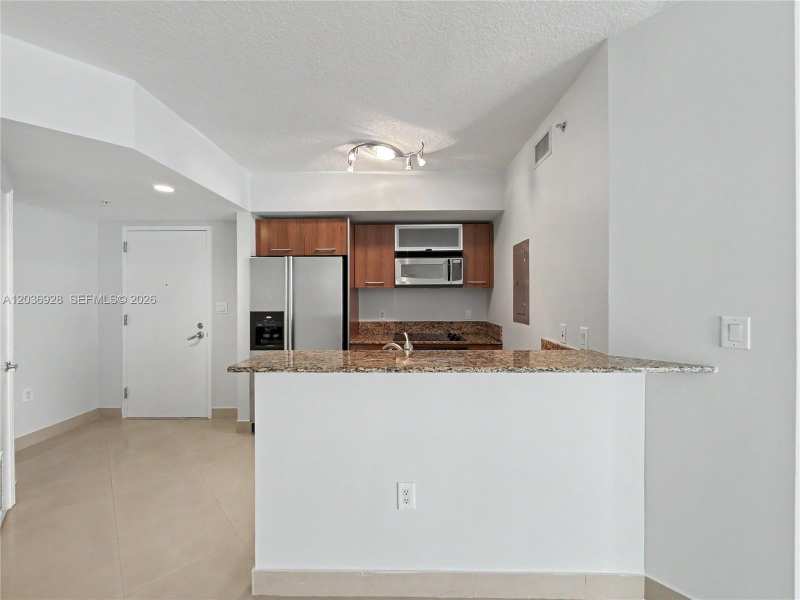 9055 SW 73rd Ct # 1004, Pinecrest FL 33156