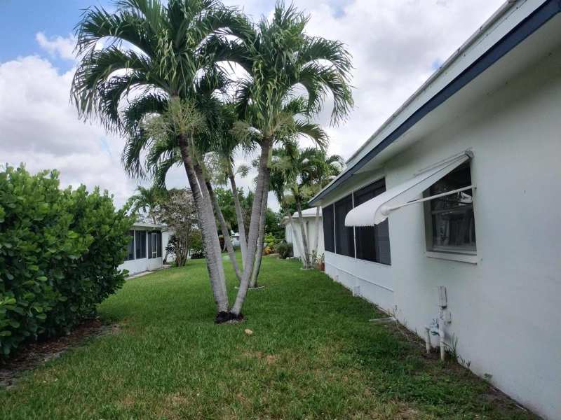 6810 NW 75th Street, Tamarac FL 33321