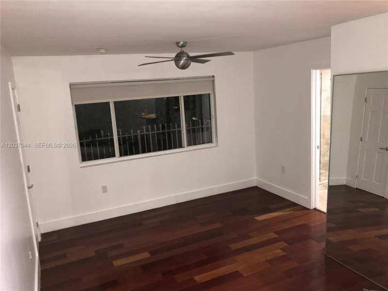 731 6th St, Miami Beach FL 33139