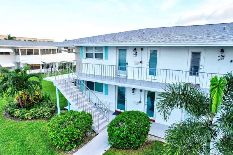 1801 Ocean Drive # 201, Boynton Beach FL 33426