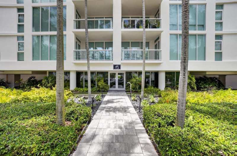 45 Hendricks Isle # 403, Fort Lauderdale FL 33301