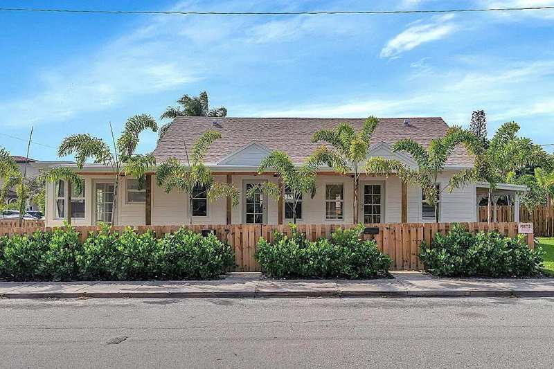 829 N K Street, FL 33460