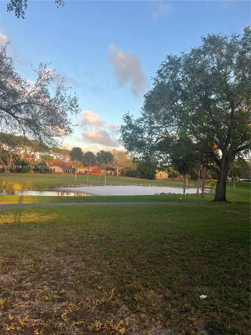 14861 SW 104th St # 14, Miami FL 33196