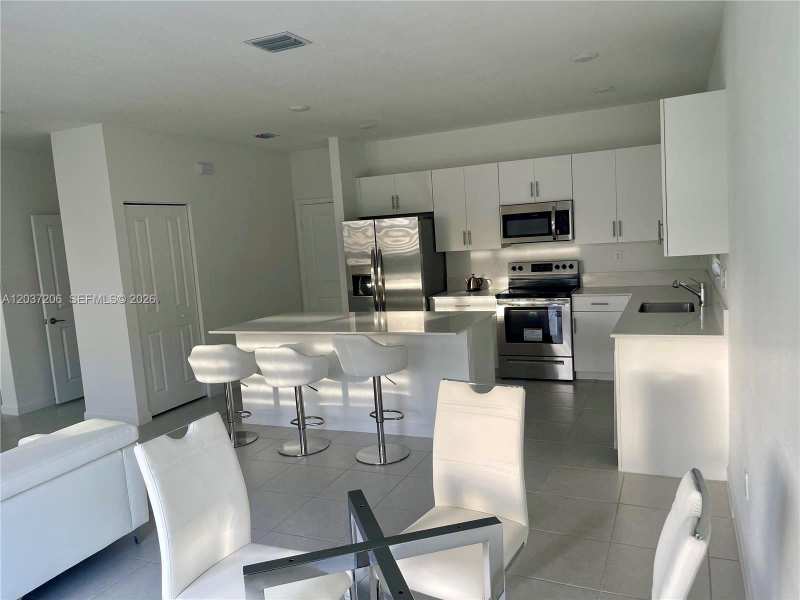 22960 SW 130th Ave, Miami FL 33170