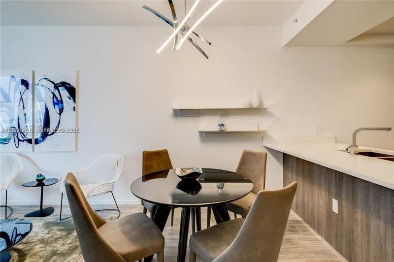 801 S Miami Ave # 2906, Miami FL 33130