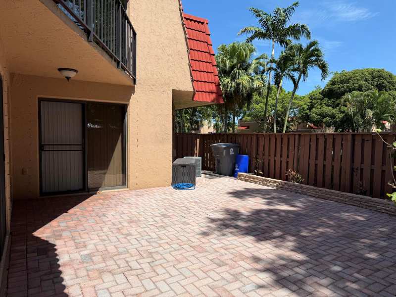 8273 Severn Drive # D, Boca Raton FL 33433