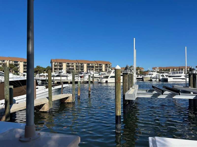 2601 Marina Isle Way # 105, Jupiter FL 33477