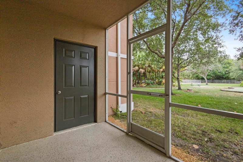 6450 Emerald Dunes Drive # 103, West Palm Beach FL 33411