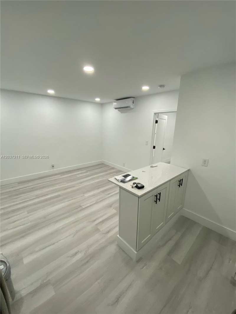 3071 SW 27th Ave # 4, Miami FL 33133