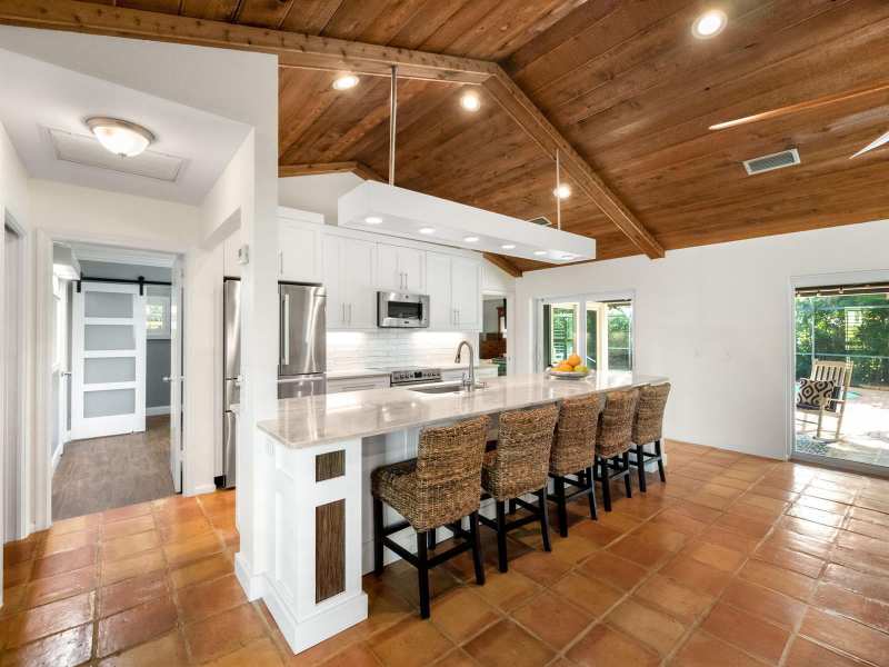 52 Birch Place, Tequesta FL 33469