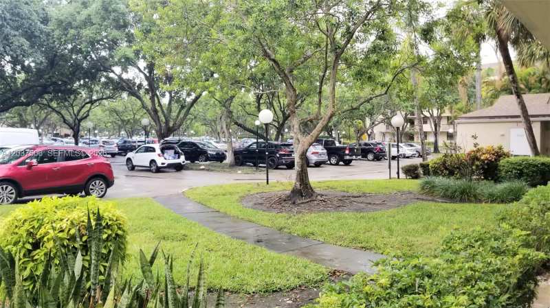 TRADEWINDS D CONDO