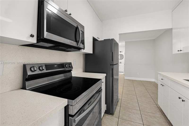 5141 Hollywood Blvd # 104, Hollywood FL 33021