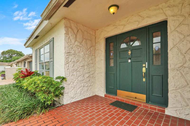 7156 Pine Bluff Drive, Lake Worth FL 33467