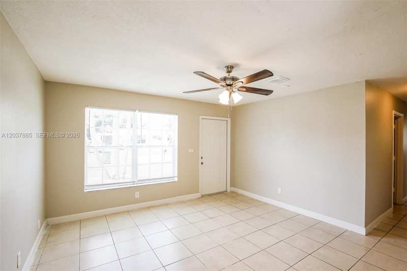 5980 NW 24th Ct, Margate FL 33063