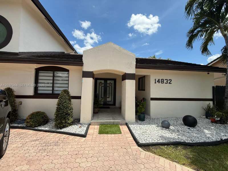 14832 SW 169th Ln, Miami FL 33187