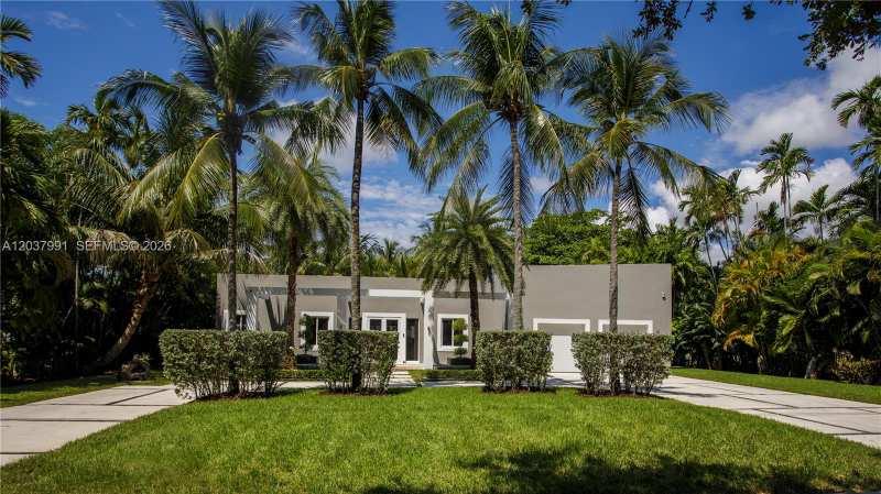 11900 Griffing Blvd, Biscayne Park FL 33161