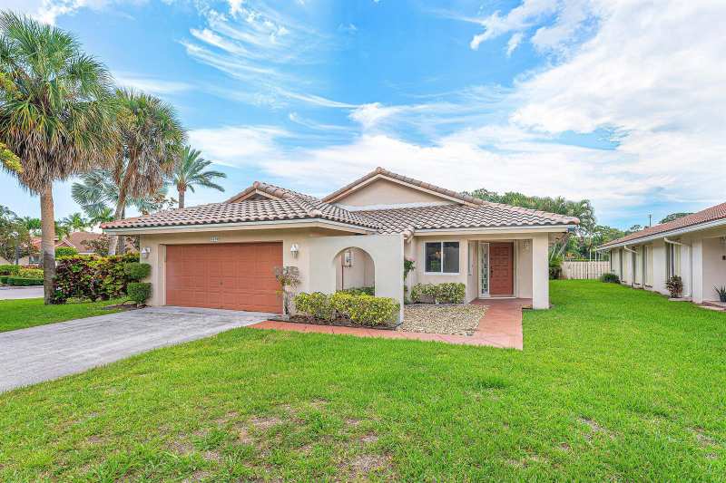 6290 Sweet Maple Lane, Boca Raton FL 33433