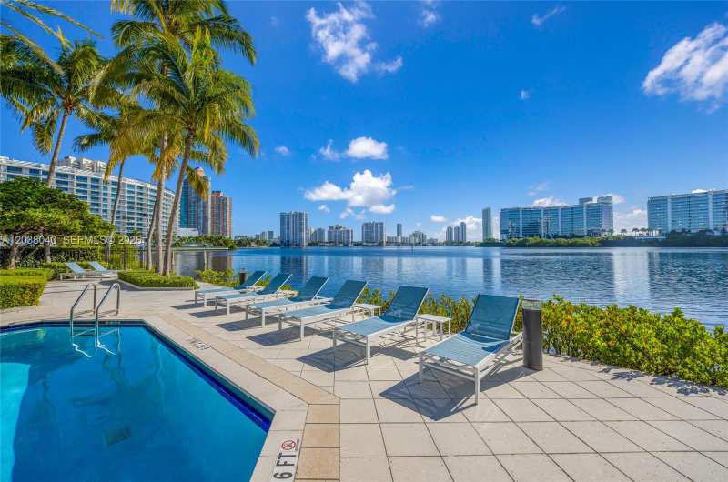 3255 NE 184th St # 12112, Aventura FL 33160